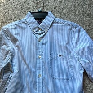 Vineyard vines shirt